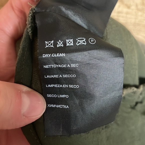 Club Monaco size 6 Green Cropped Cargo Wide Leg Cuffed Utility Pants - Picture 15 of 16